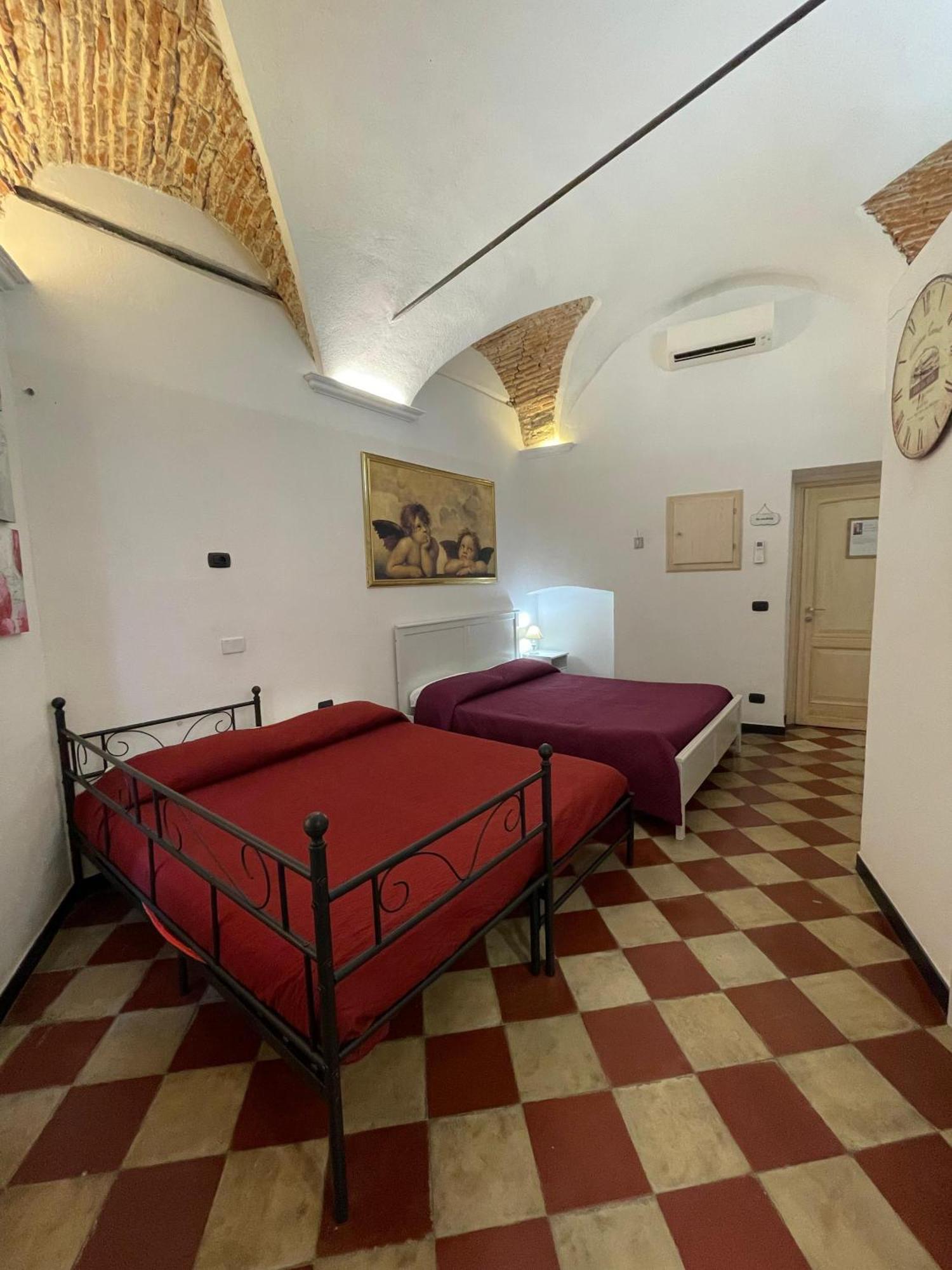 Ca' Du Batan Bed and Breakfast Spotorno Δωμάτιο φωτογραφία